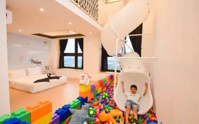 Sunway Grid Loft Suite by Nest Home【Olympic Size Pool】