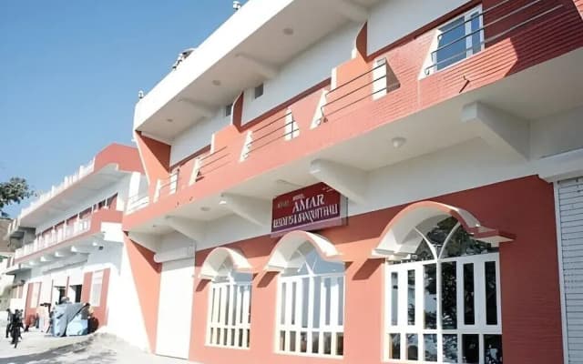 Hotel Amar MLS Heights
