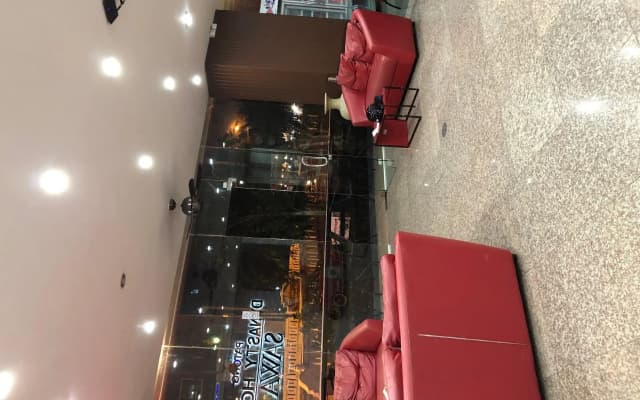 OYO 861 Patong Dynasty Hotel