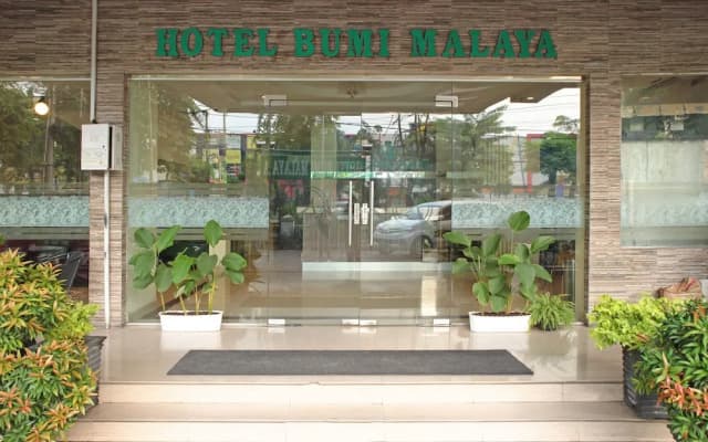 OYO 1009 Hotel Bumi Malaya