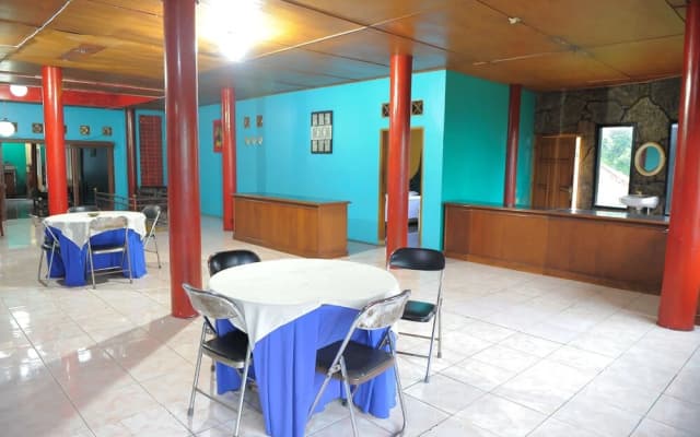 Hotel Karya Nunggal Asri by OYO Rooms