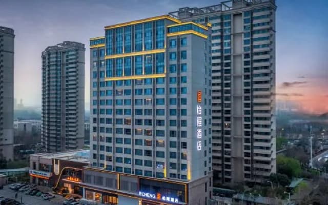 ECHENG Hotel