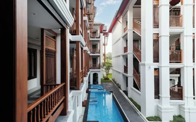Akira Thaphae Hotel