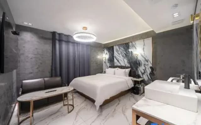STAY25 hotel