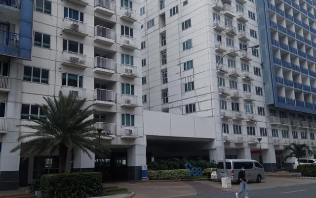 JJTT MOA Condo Rental