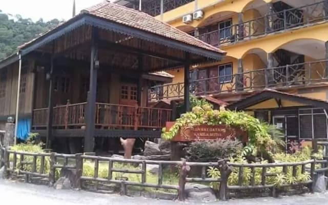 Kamila Teluk Senangin