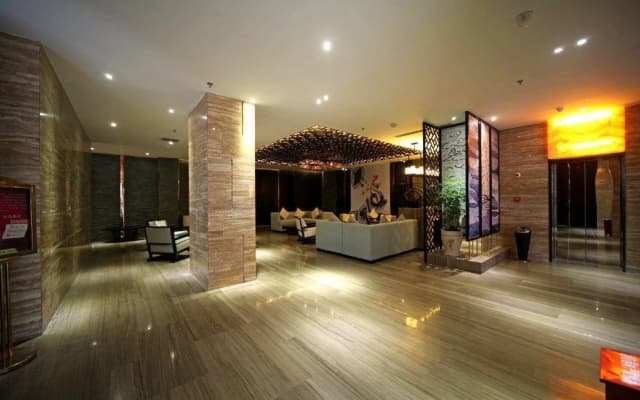 Oriental Xuanyi Holiday Hotel