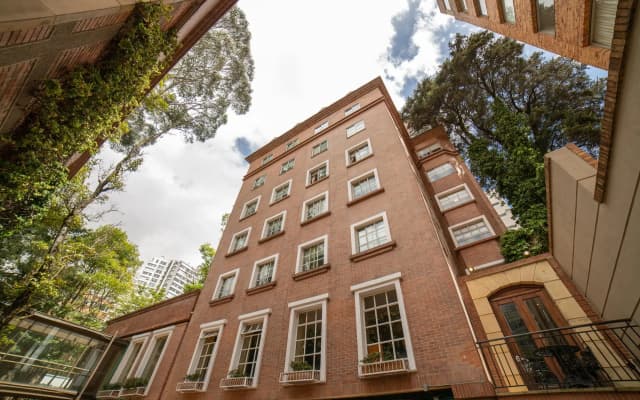 Hotel Portón de la Cabrera