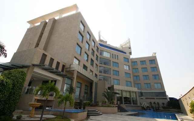 Grand Estancia