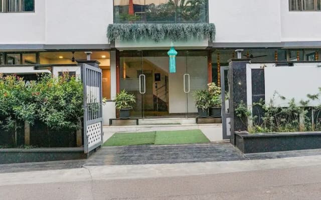 Elite Stays at Viman Nagar Kharadi