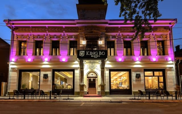 Luxury Hotel King Bo