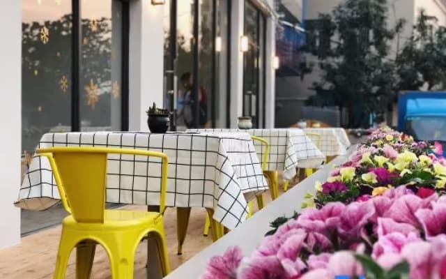 Yi Home Hostel
