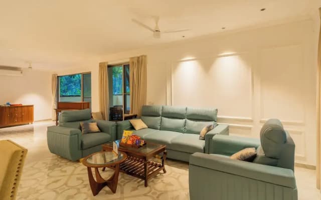 ELIVAAS Kensho Daisy | 5 BHK Villa With Plunge Pool