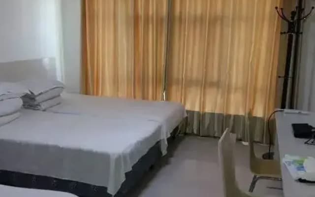 Shangqiu Business Hotel