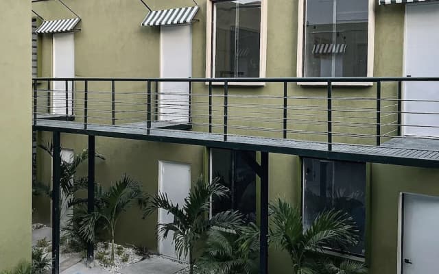 Hotel Oasis Tropical