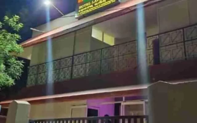 Hotel Lavish Inn