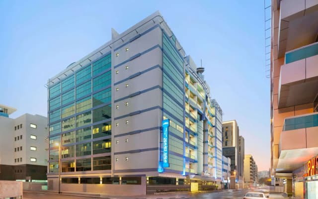 Howard Johnson Plaza By Wyndham Dubai Deira