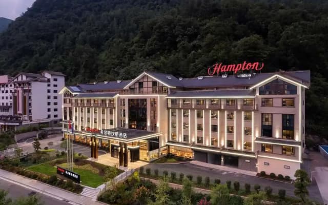 Hampton by Hilton Zhangjiajie National Forest Park