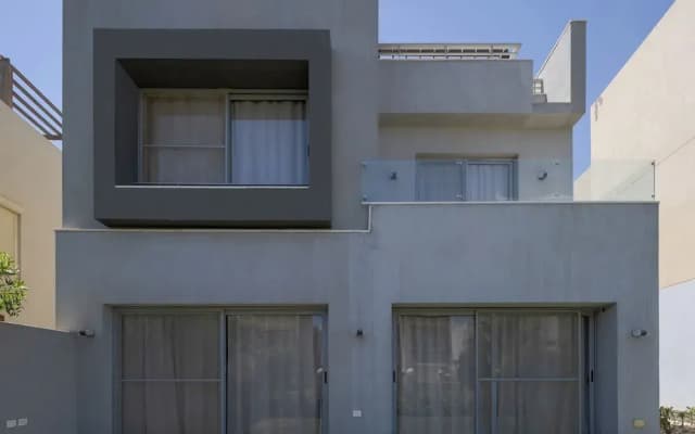 ALSAWAH Spacious Family Villa in Palm Hills Sheikh Zayed