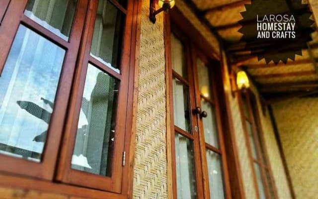 Larosa Homestay