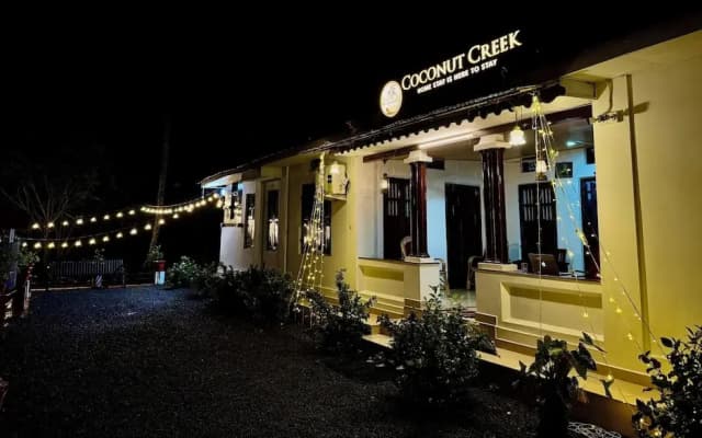 Coconut Creek Homestay