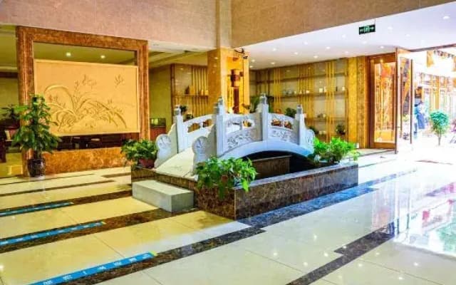 Yuanmou Lanyuan Hotel