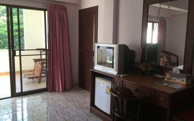 Lanta MP Place Hotel