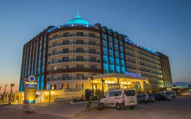 Dream World Aqua Hotel - All Inclusive