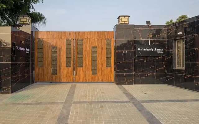ELIVAAS 5-BHK with Luxe Mudhouses, Tents, Pond & Pvt Pool | Kaimalgarh Farmstay