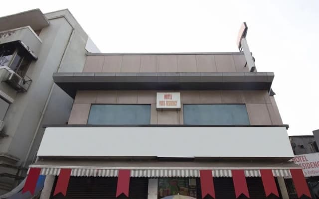 Hotel Paris Residency