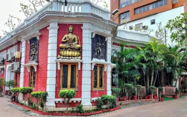 The Heritage Hotel