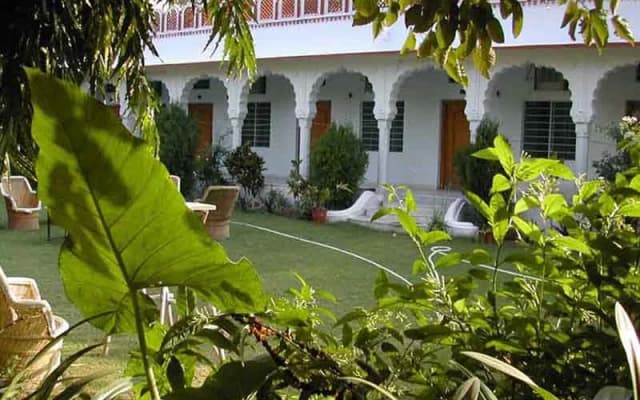 Hotel Sun Set Cafe