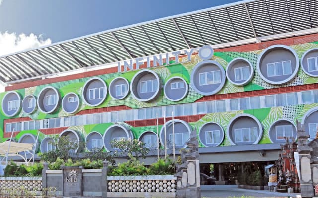 Infinity8 Bali