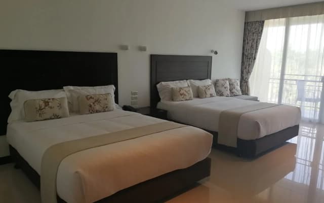 Suansaiyok Resort