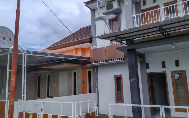 Omah Leren Yogya RedPartner