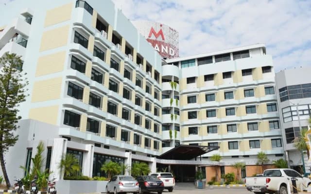 M Grand Hotel Roiet