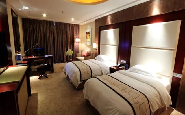 Urumqi Northwest Petroleum Hotel