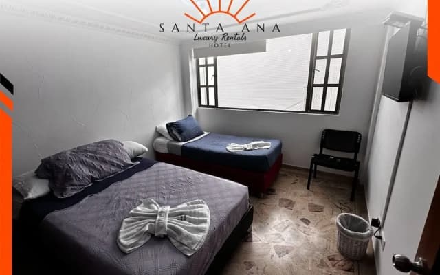Santa Ana Luxury Rentals Belmira