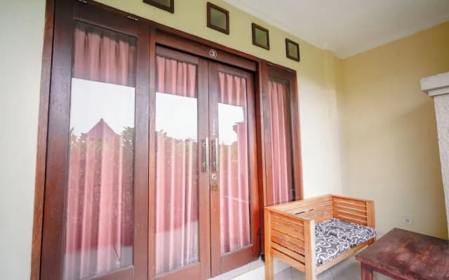 Shana Homestay by EPS