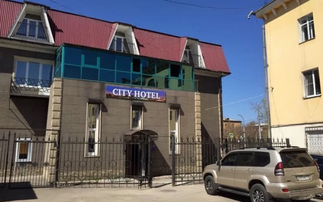 City Hotel