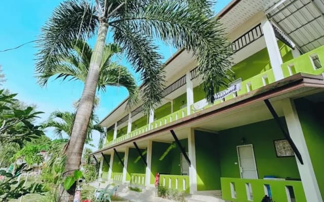 FairHouse bungalow khaolak