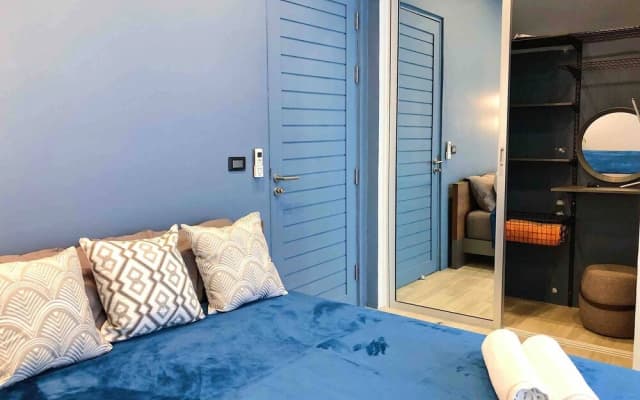 Contemporary 3bd Safari Pool Villa Near Nai Yang Beach