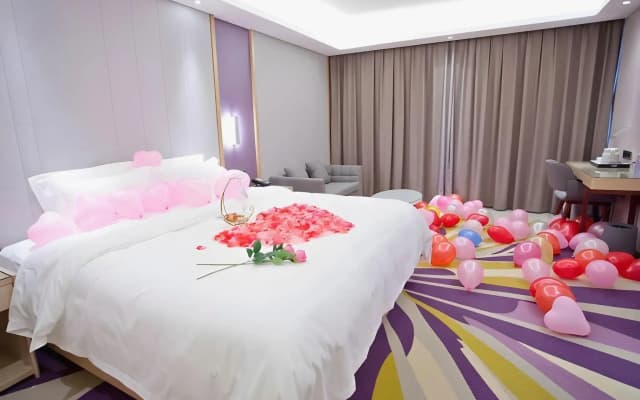 Lavande Hotels·Shenzhen Xili Metro Station