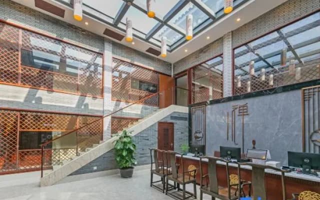 Zhoushan Panlong Hotel