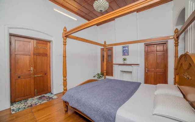 Savithri  Bungalow By XploreIndo