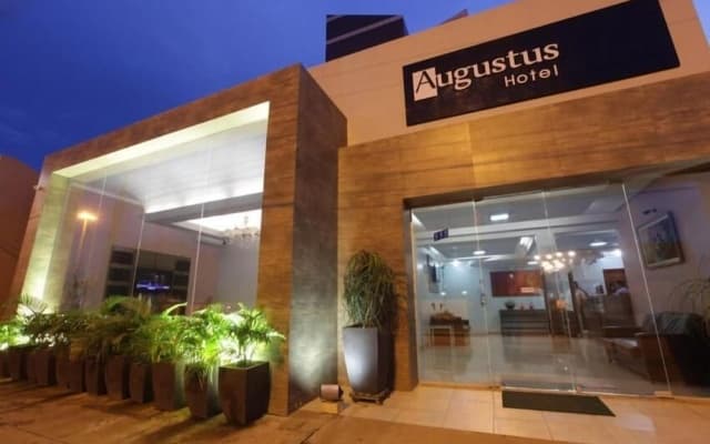 Augustus Hotel
