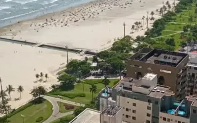 Santos Unlimited 2 Dormitórios, 32o andar com vista Mar!