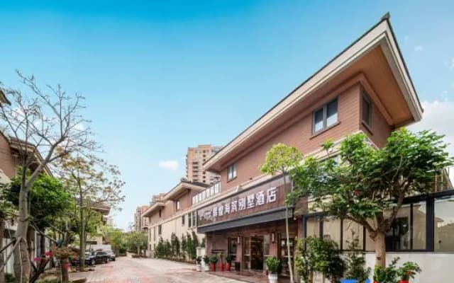 Lux Cabins Brilliant Villa Hotel (Dongshan Jinluwan Seaside Plaza)