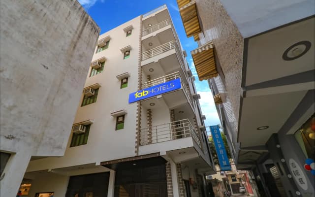 FabHotel Dolphin International