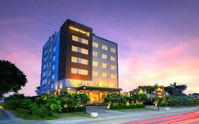 Golden Tulip Agra